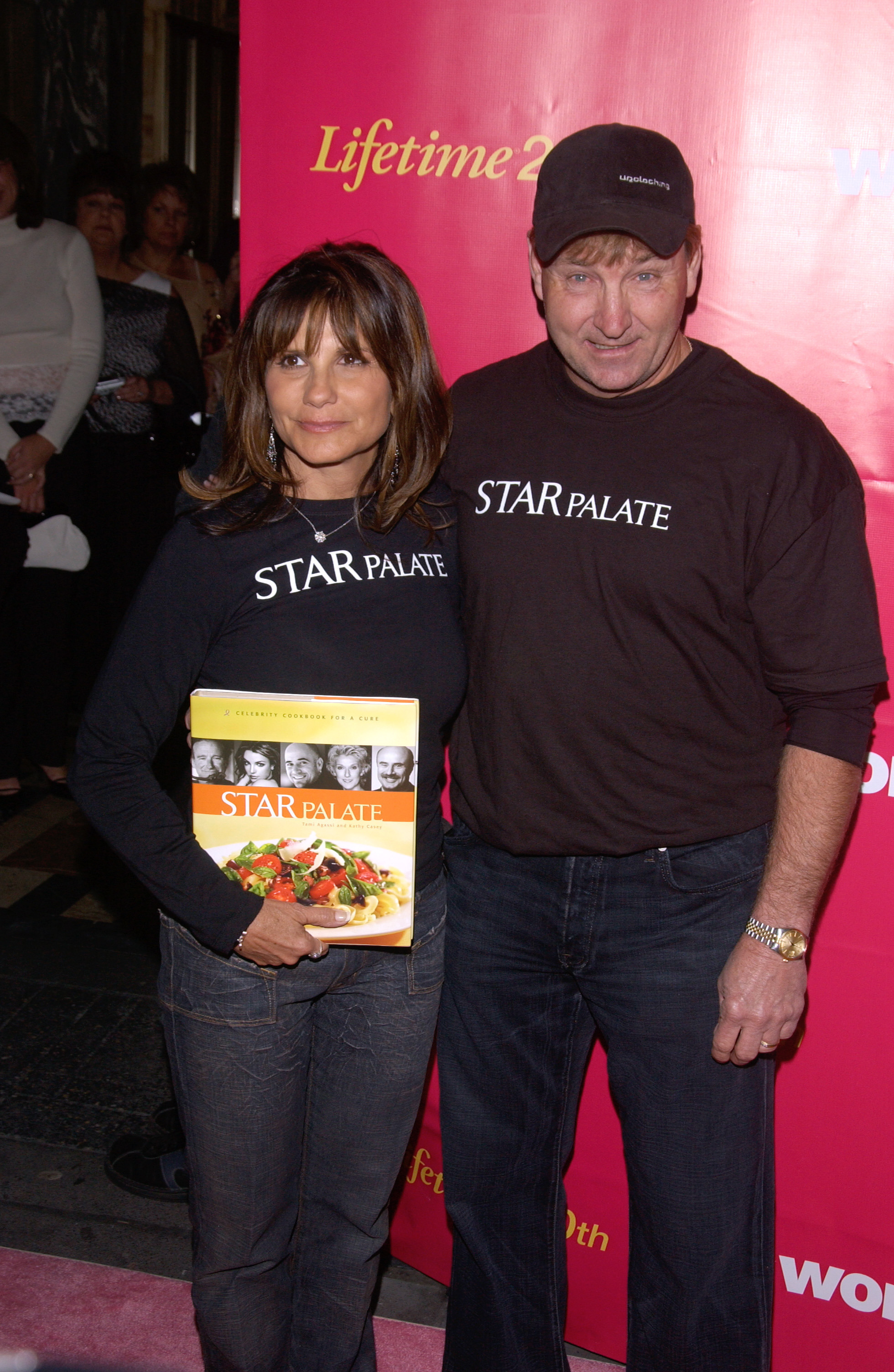 Jamie and Lynne Spears, parents of Britney and Jamie Lynn in 2004.