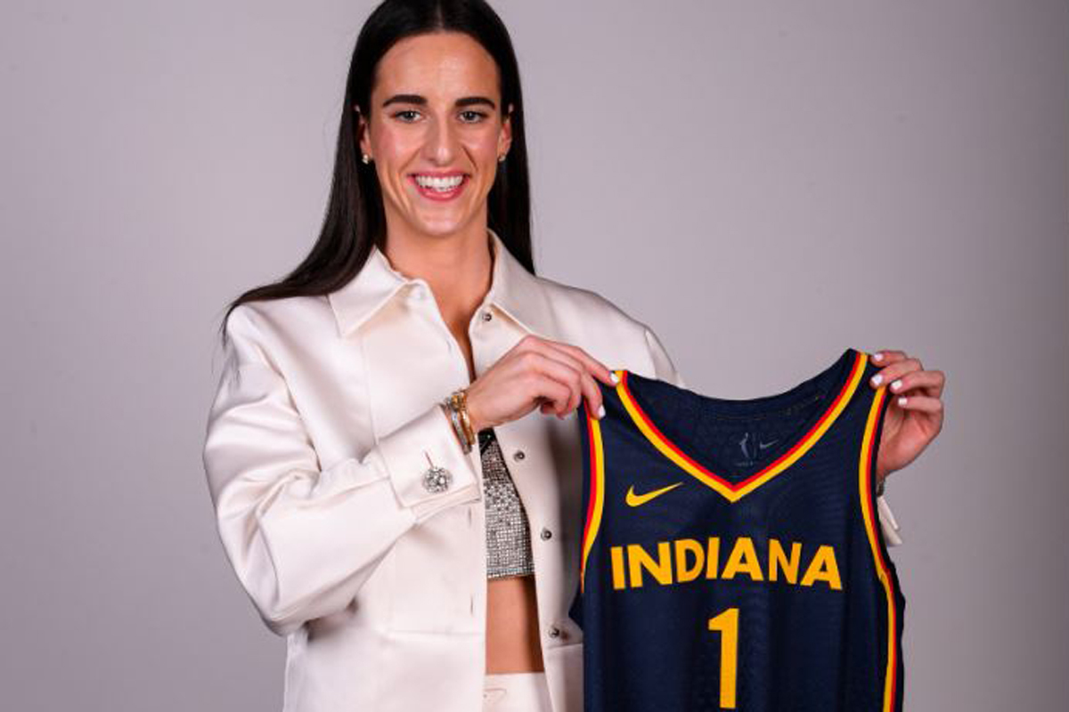Caitlin Clark with the Indiana?s Fever t-shirt.