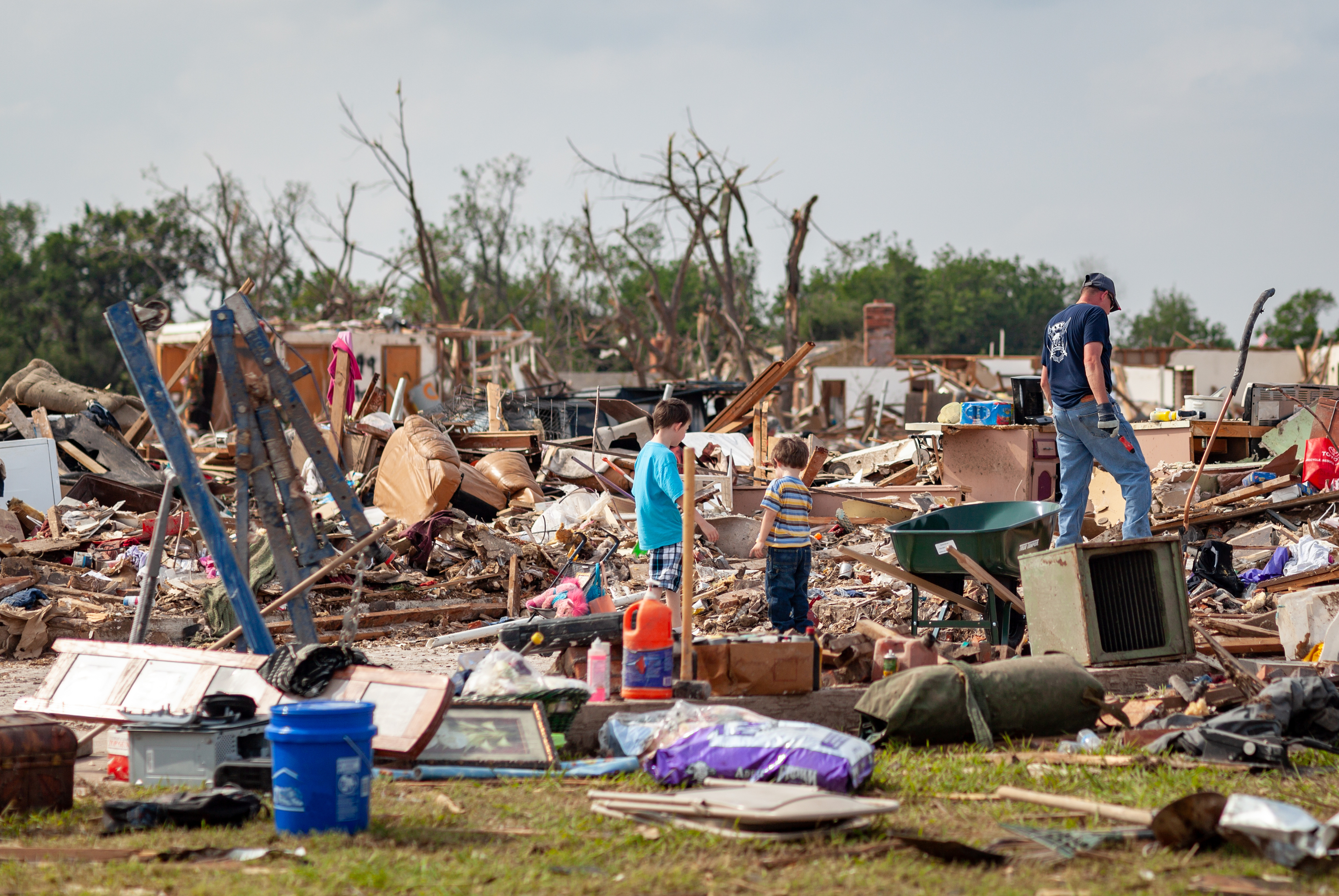 Destruccin de un tornado en Moore, Oklahoma, mayo de 2013