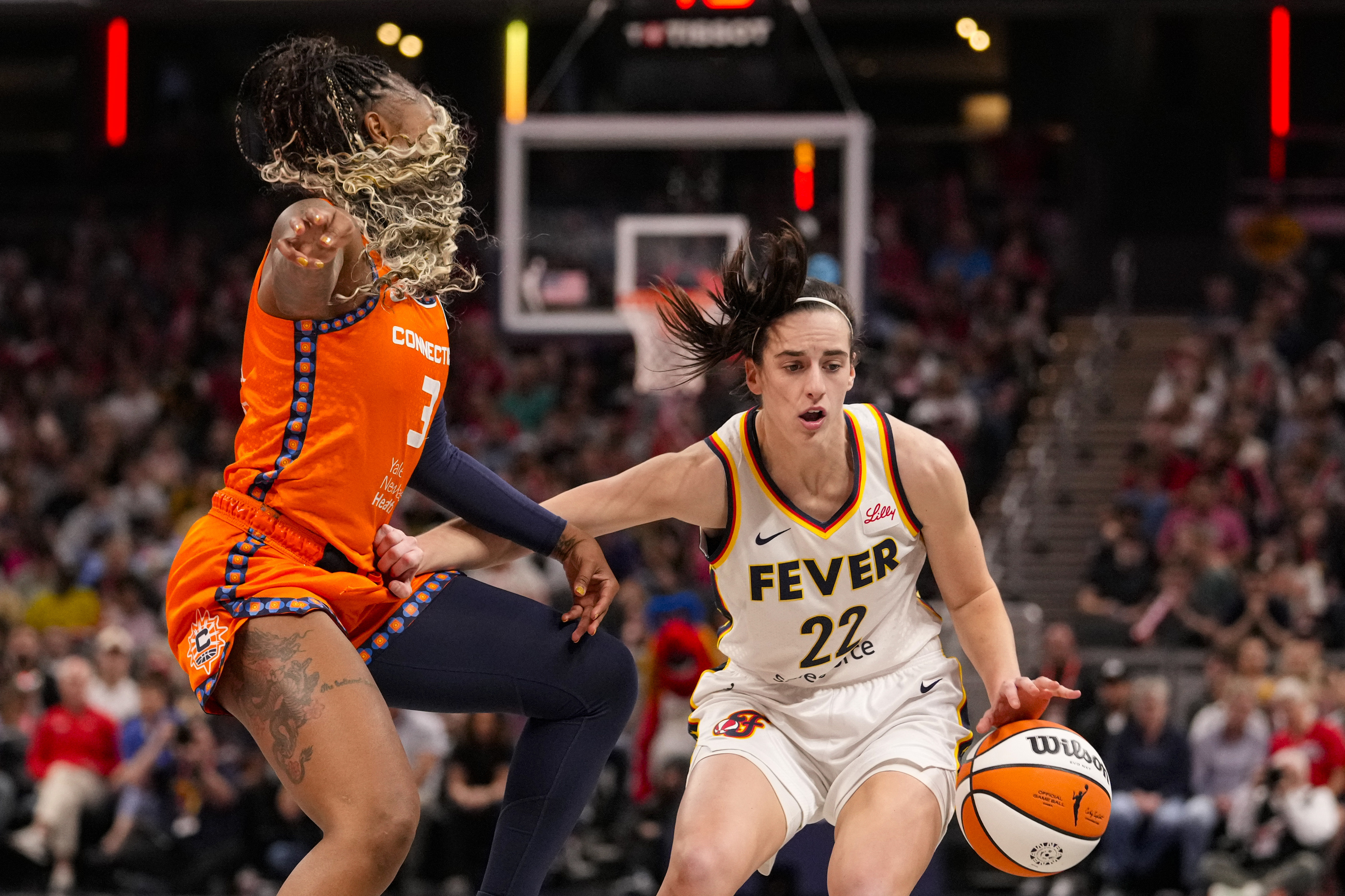 Indiana Fever guard Caitlin Clark