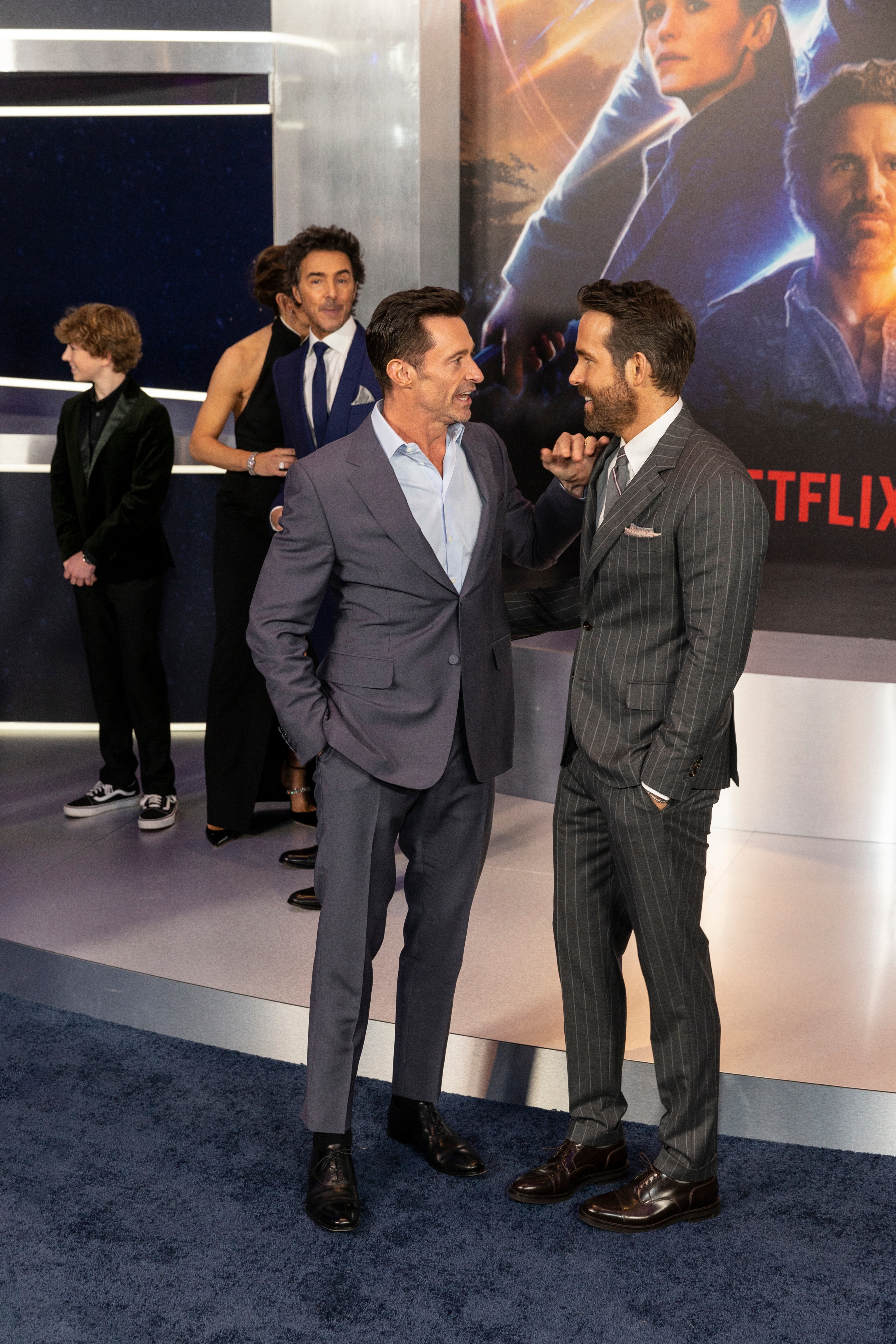 Hugh Jackman y Ryan Reynolds at the premiere The Adam Project on 2022