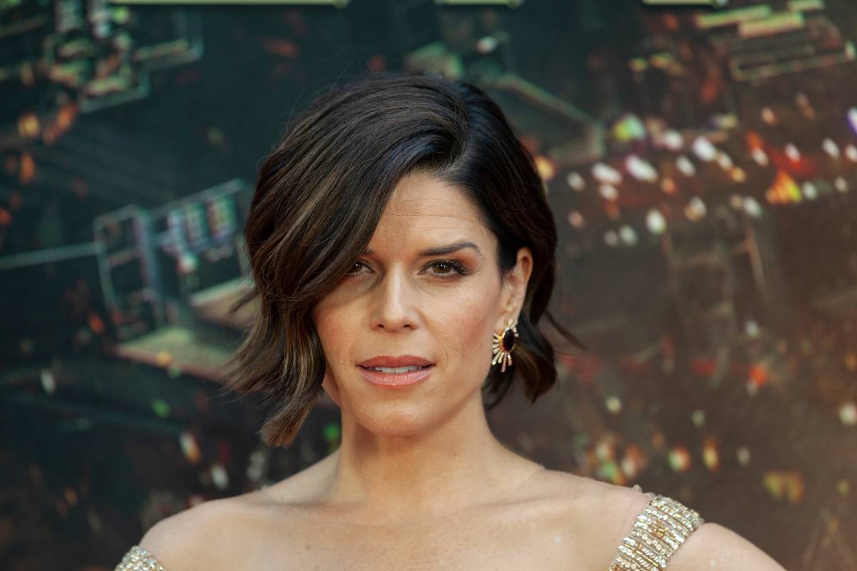 Neve Campbell.