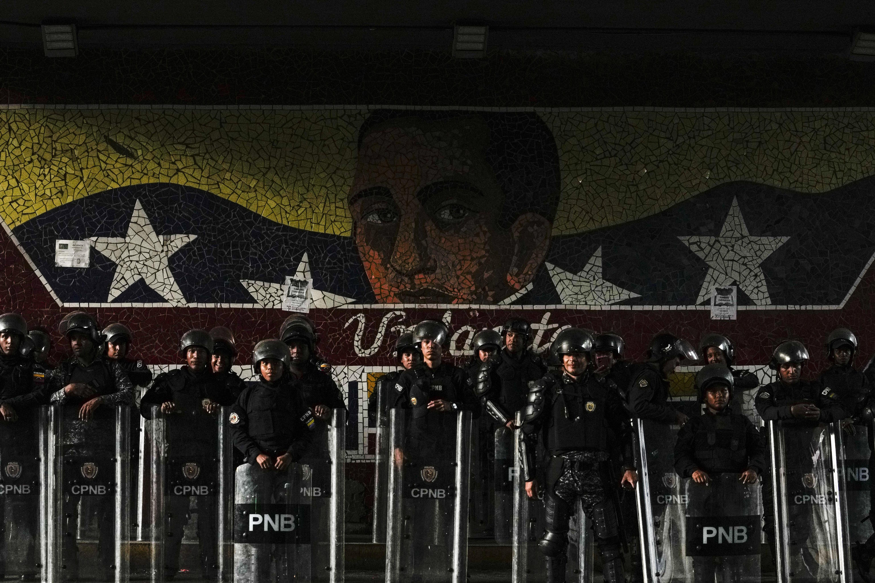 Members of the Bolivarian National Guard in Caracas.