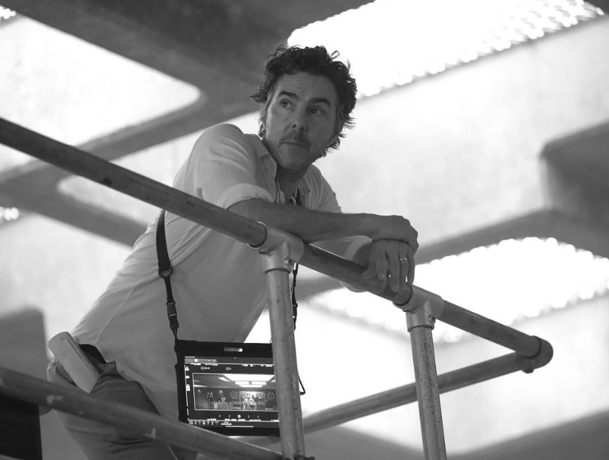 Shawn Levy on set