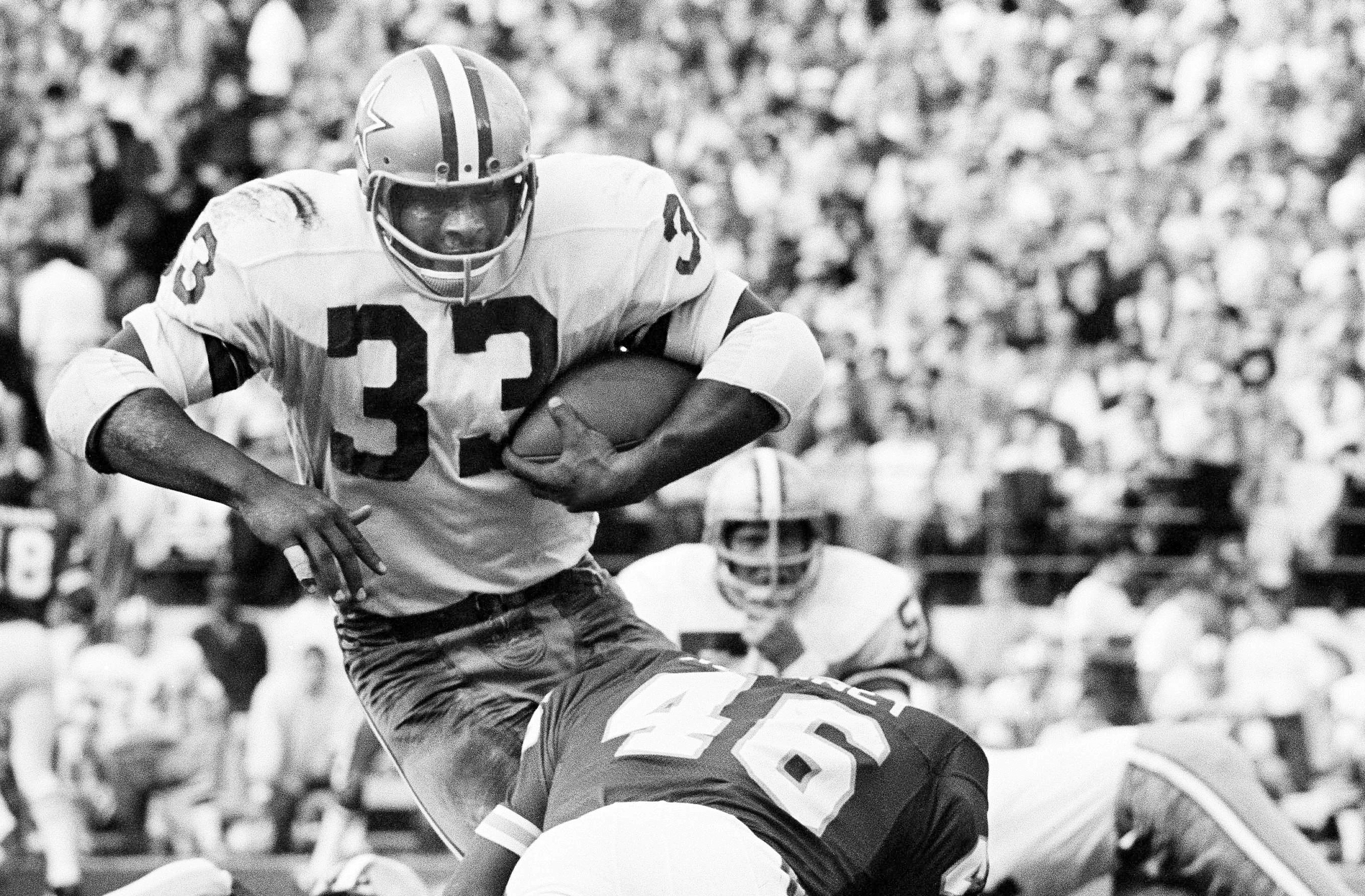 Dallas Cowboys' Duane Thomas (33)