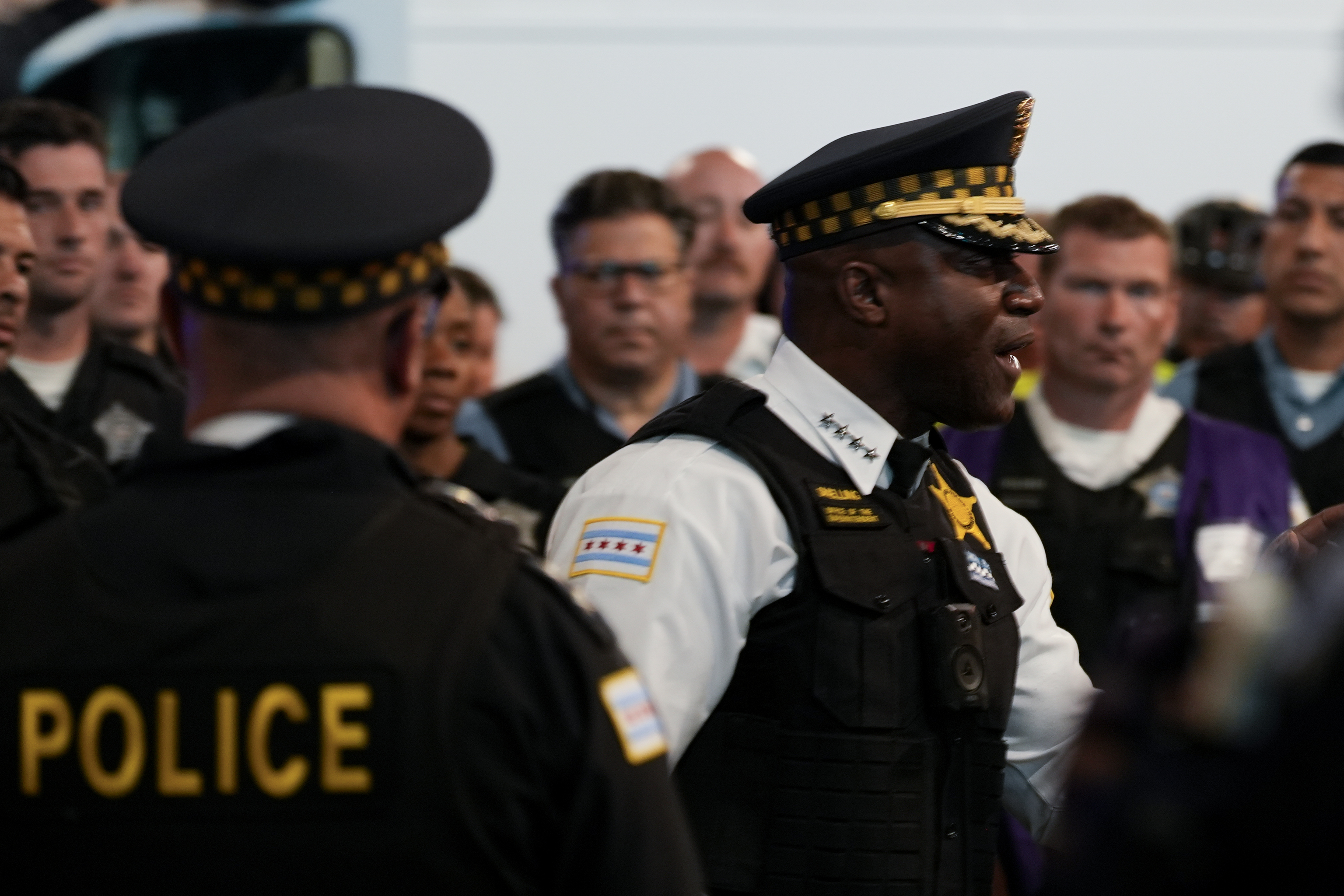 Chicago Police Superintendent Larry Snelling talks to officers after demonstrate near the Israeli Consulate