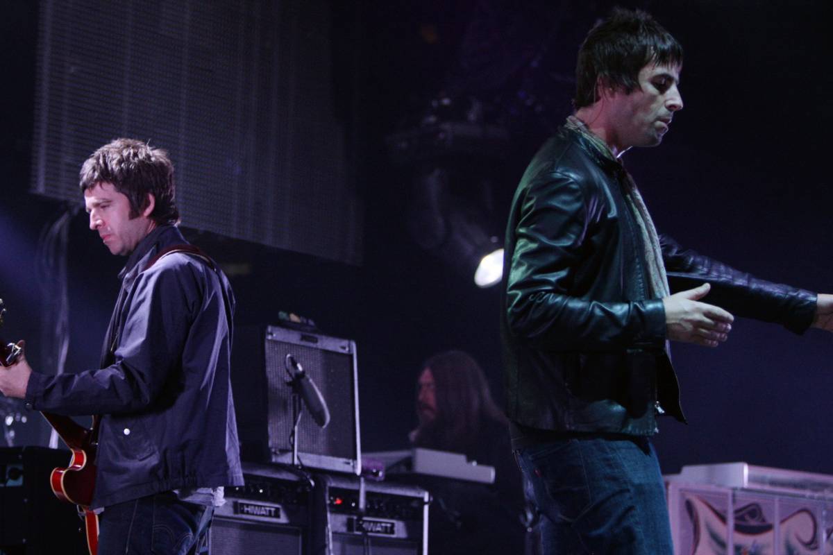 Noel (left) and Liam Gallagher (right).