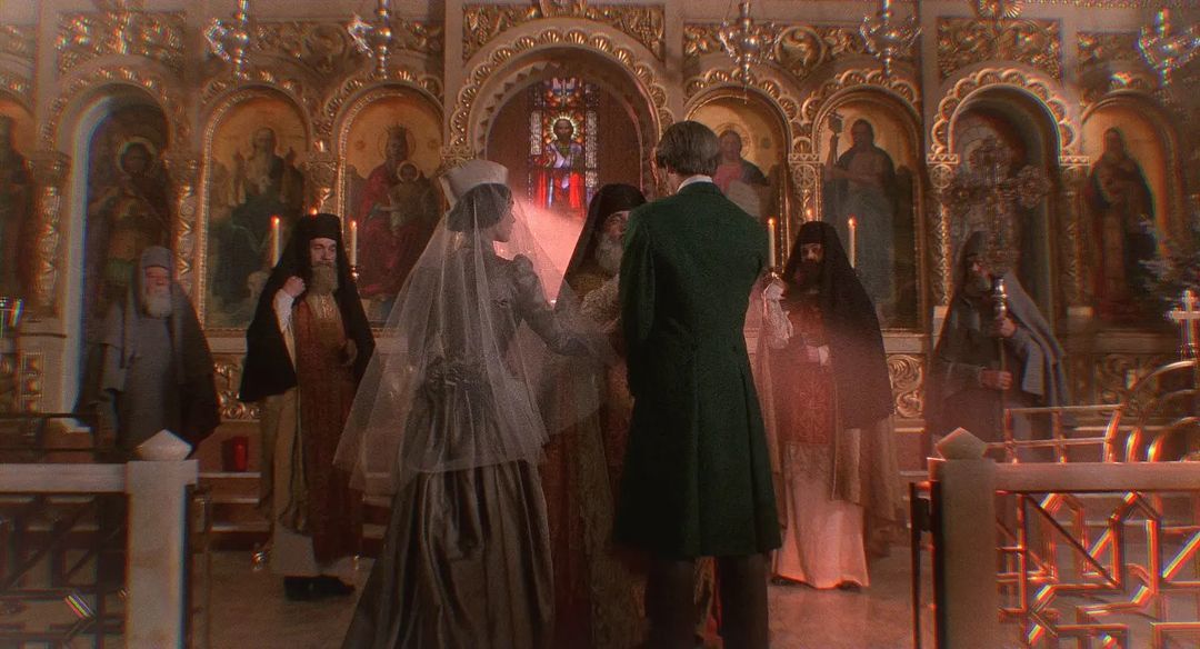 Frame of the marriage on 'Dracula'