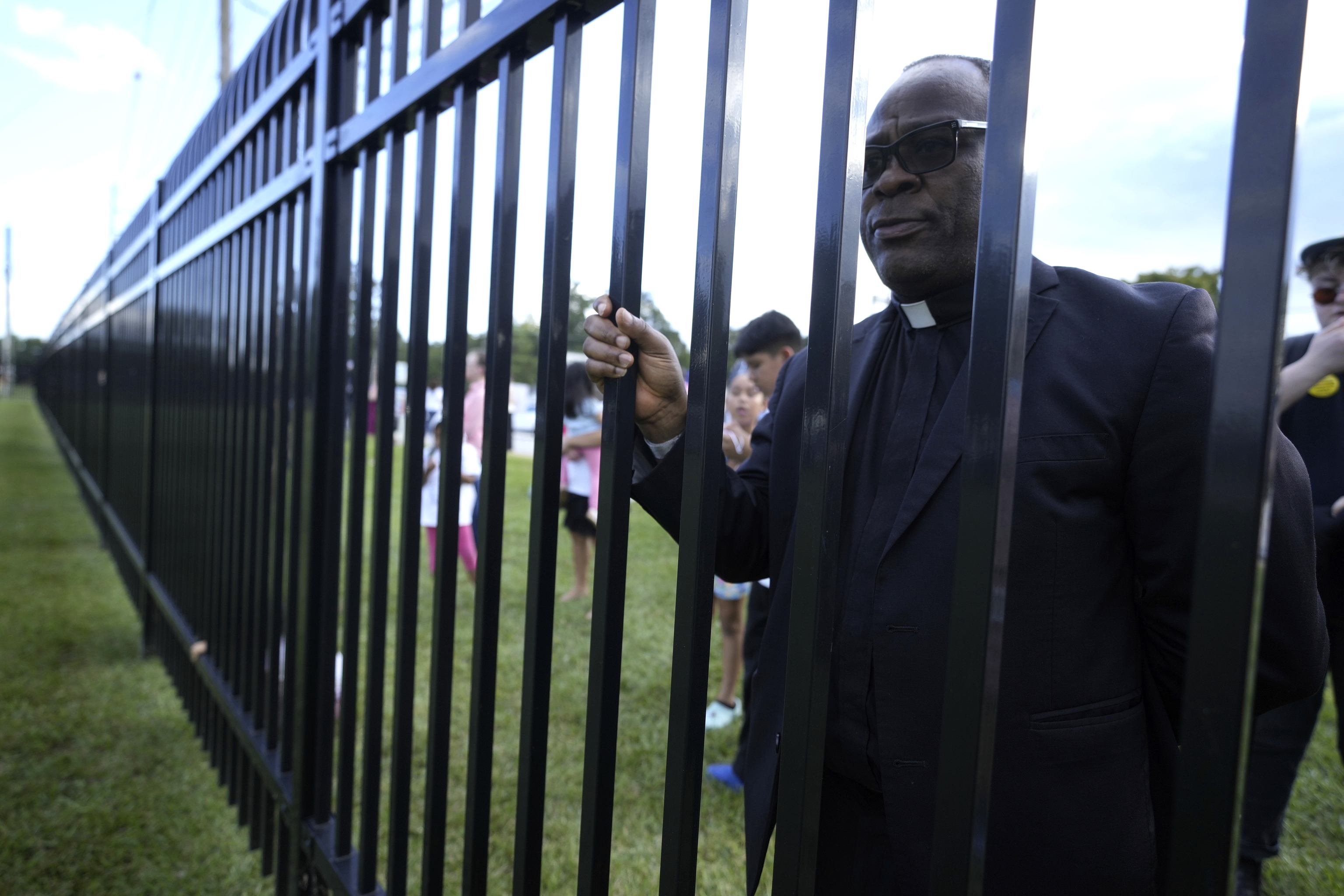 Rev. Michael Okere protests the planned execution of Freddie Eugene Owens.