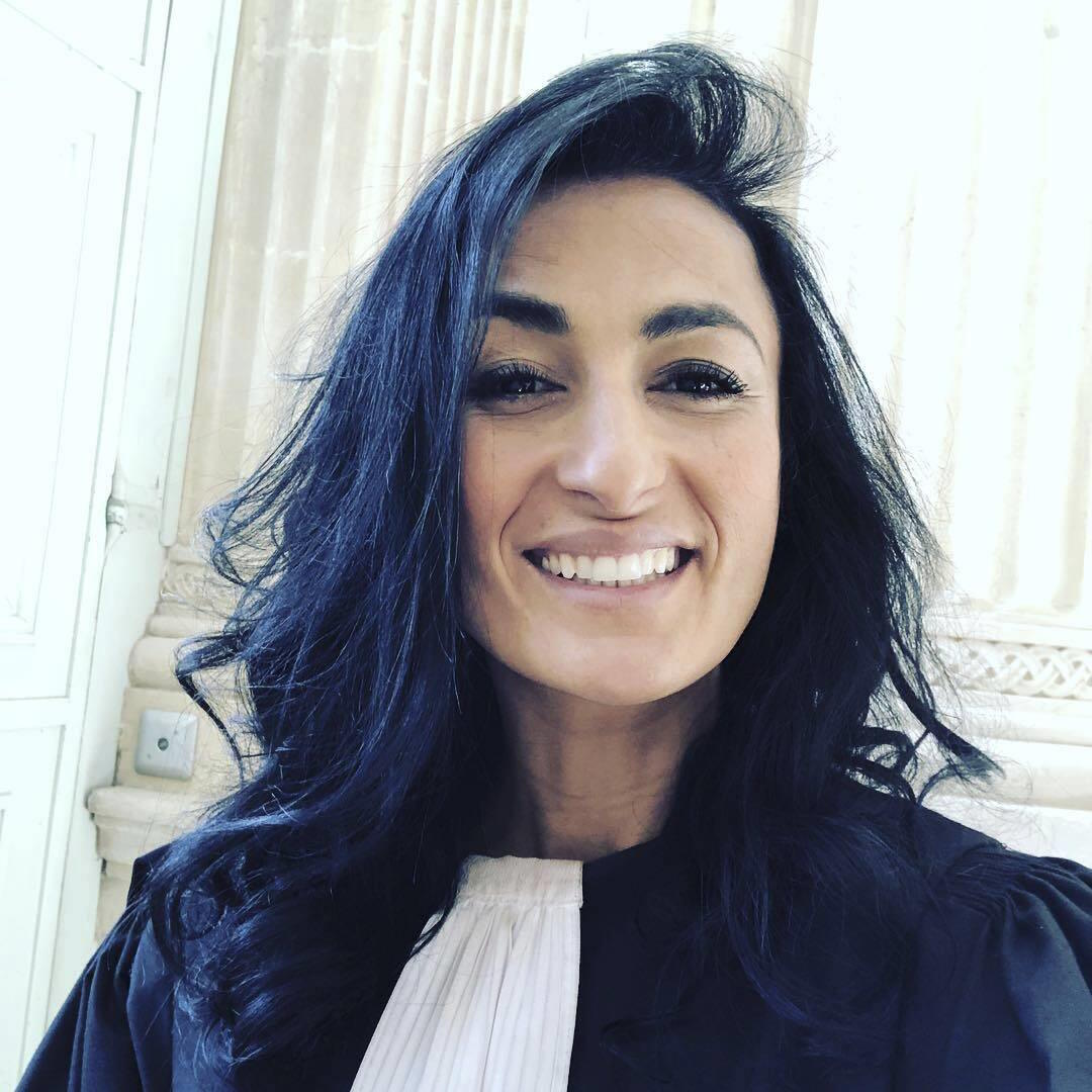 Nadia El Bouroumi, the most controversial lawyer in the 'Plicot case', poses for her social media.