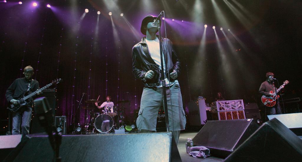 Oasis performs at the Tweeter Center in Mansfield, Mass., 2005.