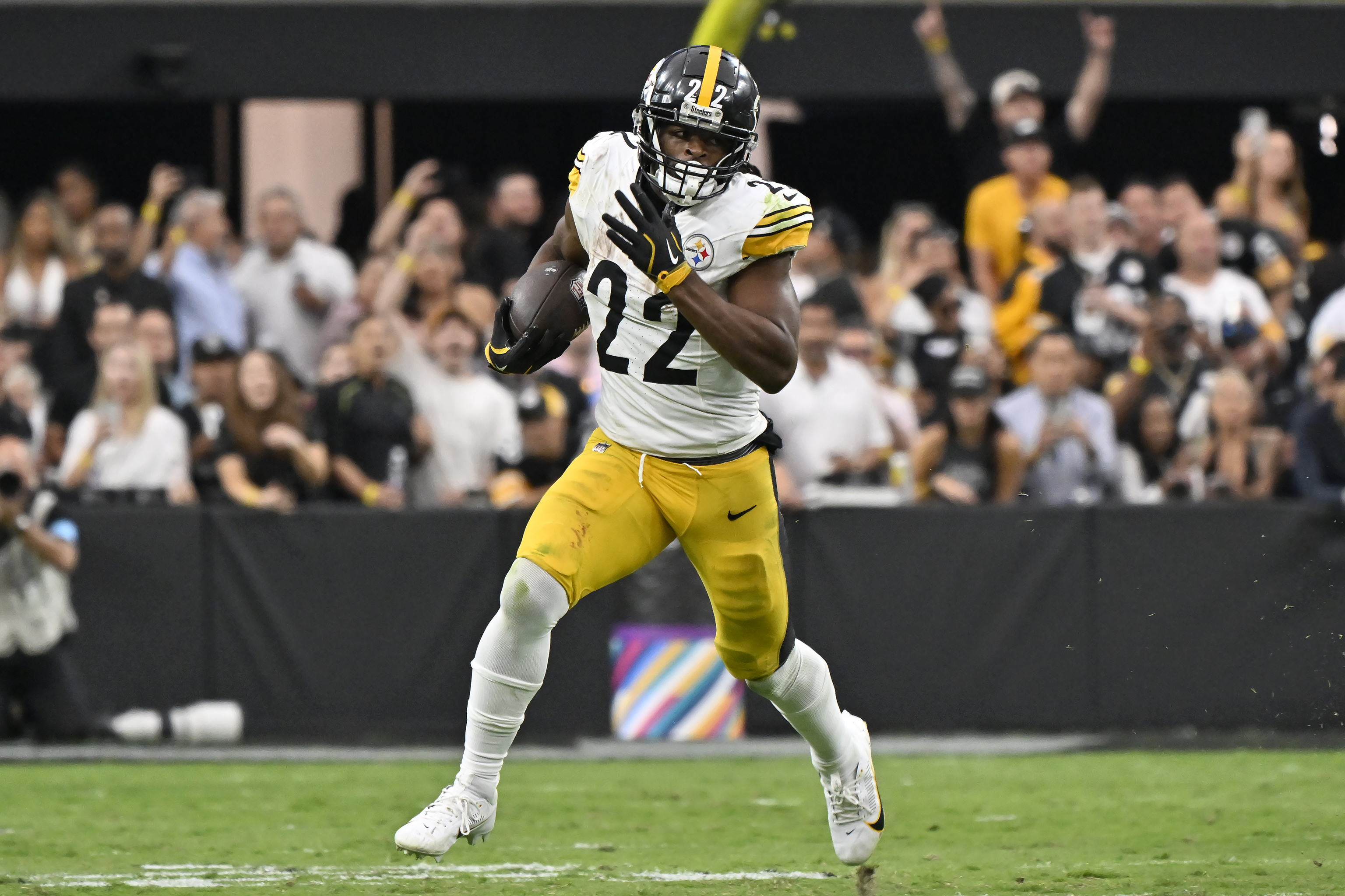 Najee Harris First 100 yard Rushing Game This Season Lifts Steelers To Najee Harris First 100 yard Rushing Game This Season Lifts Steelers To