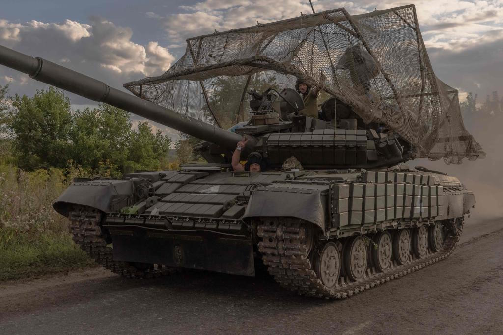 A Ukrainian tank in the city of Sumy.