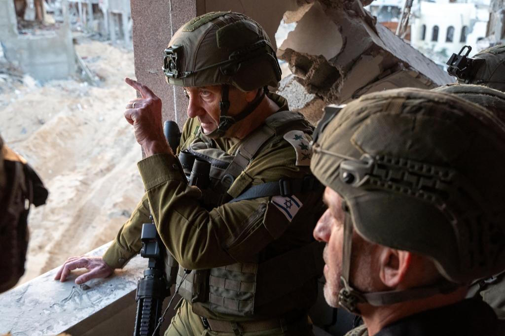 Herzi Halevi (left) visit the place where Yahya Sinwar was killed.