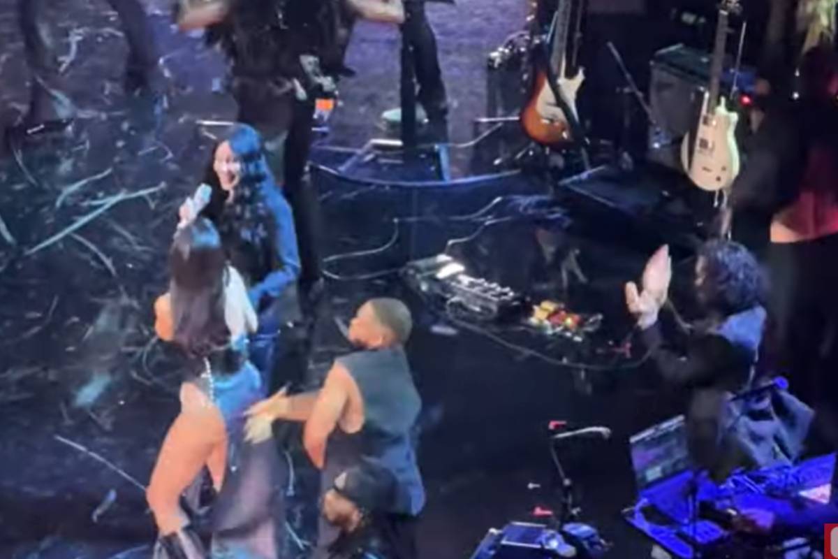 Dua Lipa and Cher sing 'Believe' live at the Rock and Roll Hall of Fame 2024 induction ceremony.