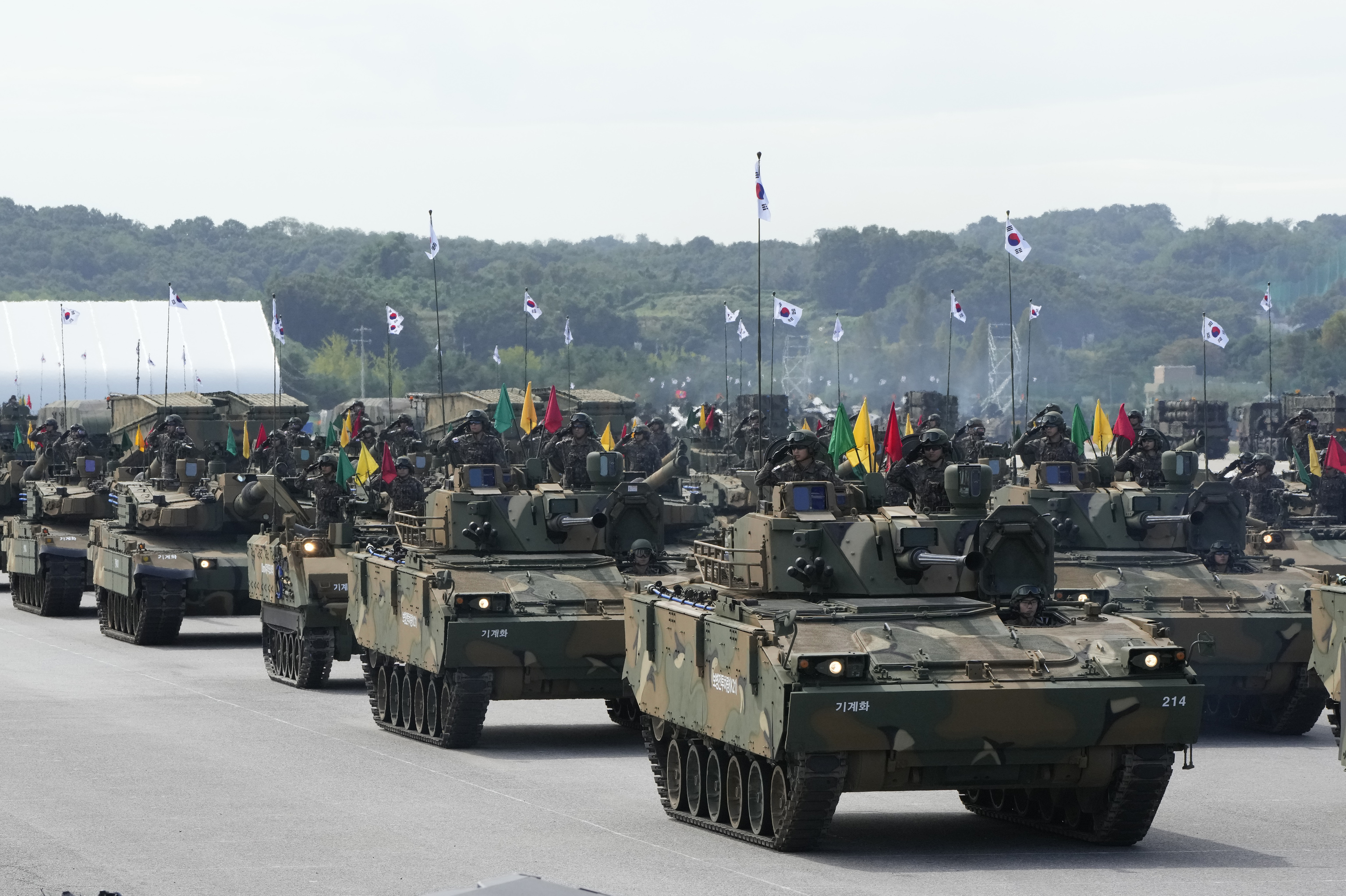 South Korean mechanized unit personnel parade