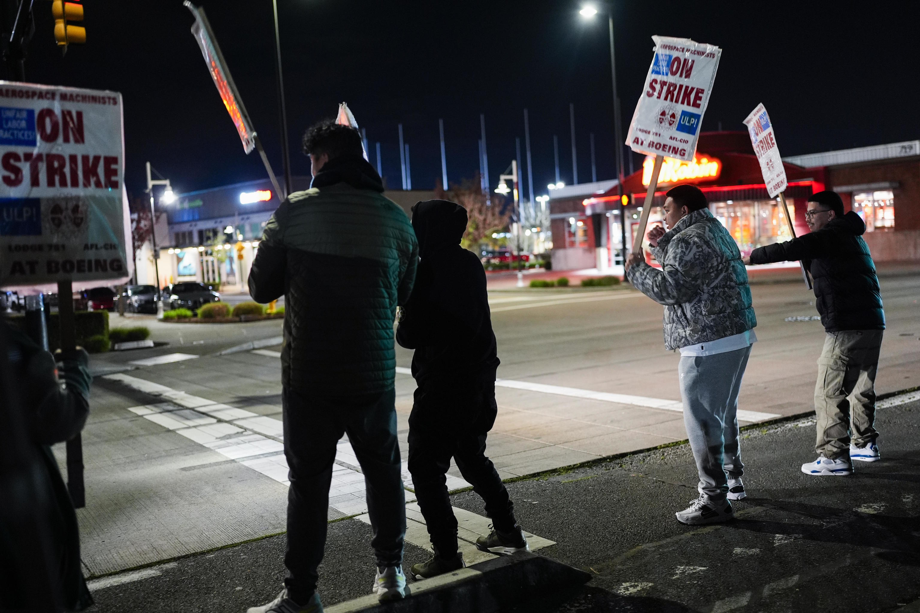 Union machinists outside Boeing's factory in Renton, Washington.