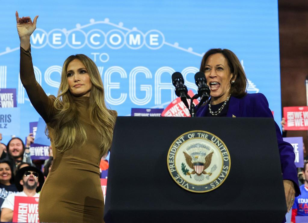 Jennifer Lopez introduces Kamala Harris at a campaign rally.