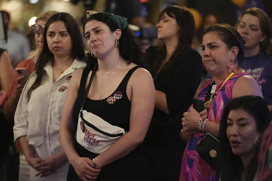 A group of women advocating for Amendment 4 lament the outcome.