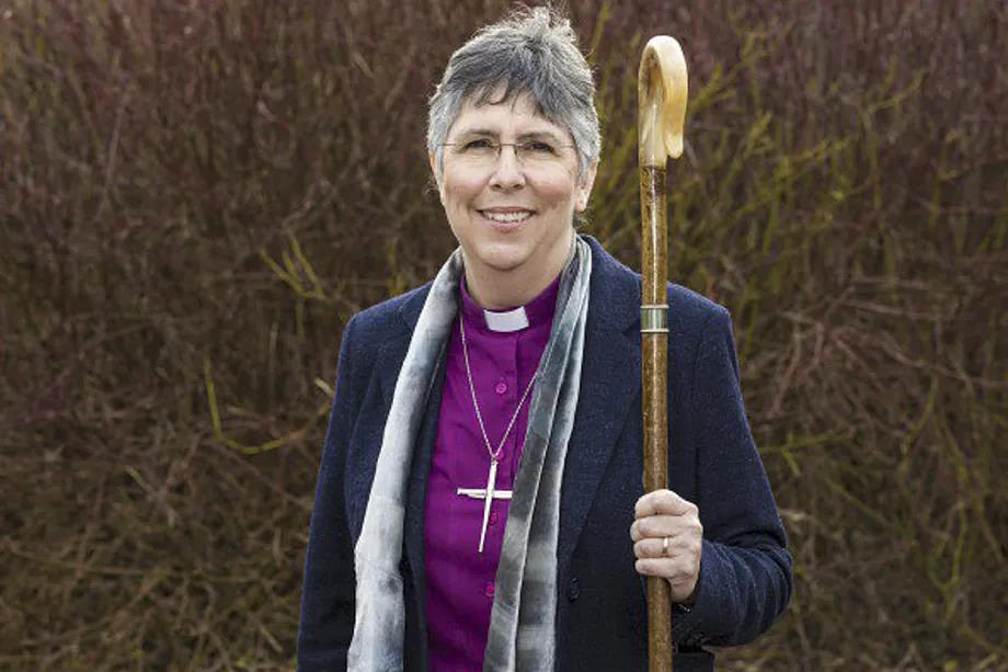 Bishop Guli Francis-Dehqani, before a religious service.