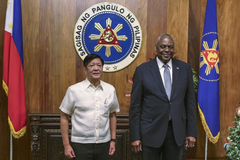 U.S. Defense Secretary Lloyd Austin, right, and Philippine President Ferdinand Marcos Jr.