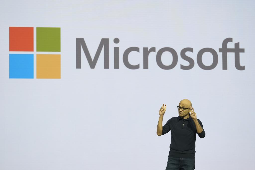 Microsoft CEO Satya Nadella addresses attendees at the Microsoft Ignite conference