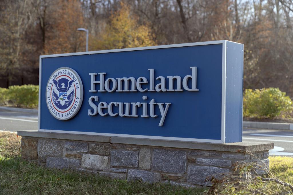 The U.S. Department of Homeland Security sign