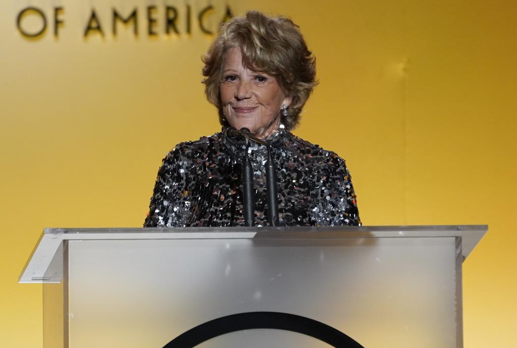 Linda Lavin speaks at the 33rd annual Producers Guild Awards