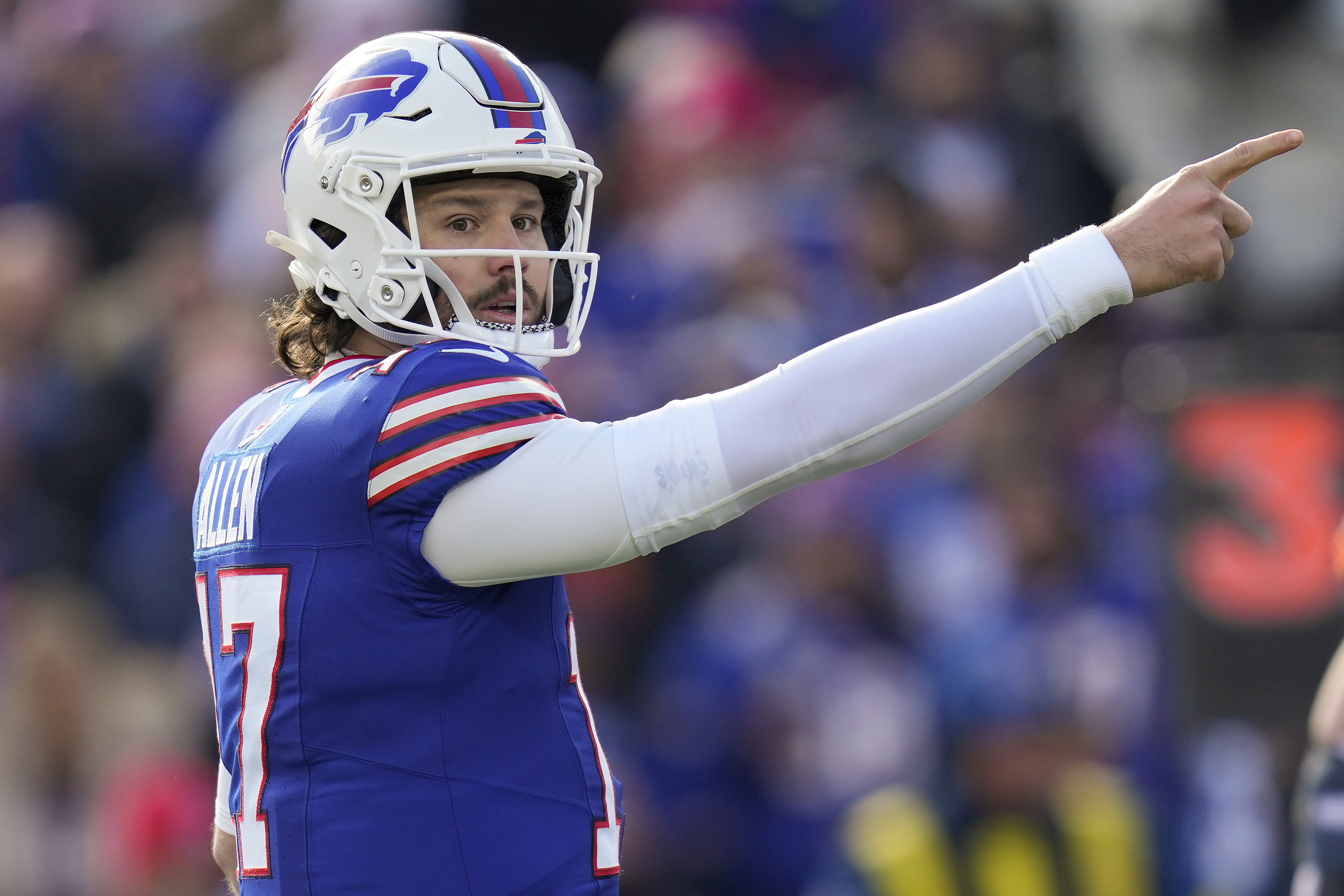 Buffalo Bills quarterback Josh Allen (17).