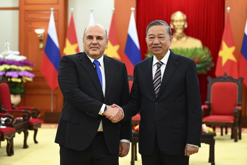 Russian Prime Minister Mikhail Mishustin and Vietnamese General Secretary of the Communist Party To Lam