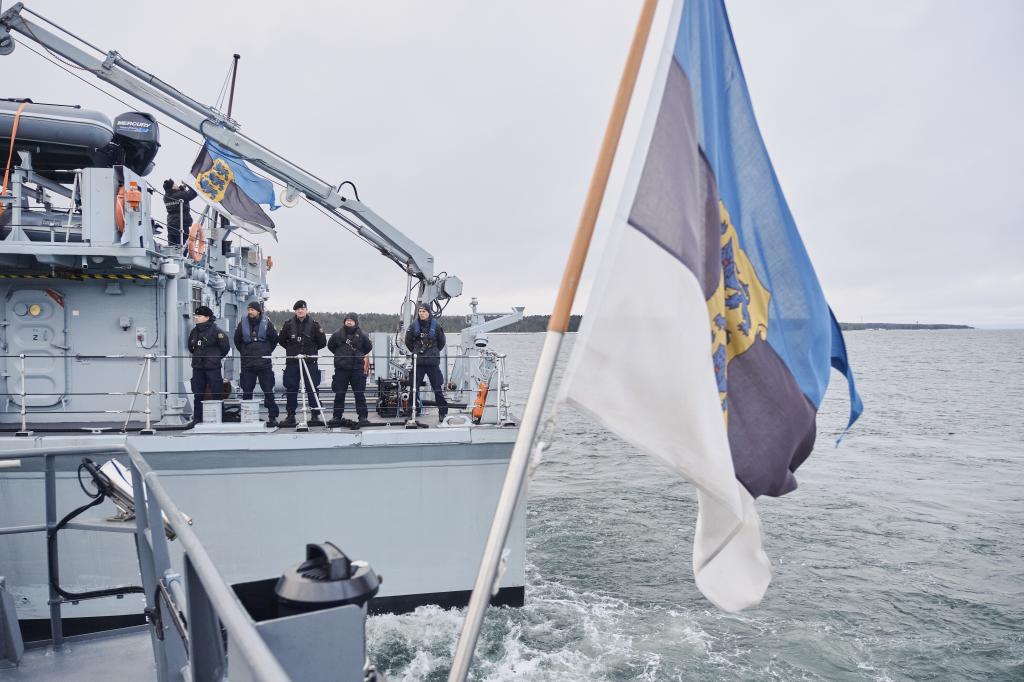 Estonian naval ships sail in the Baltic Sea.