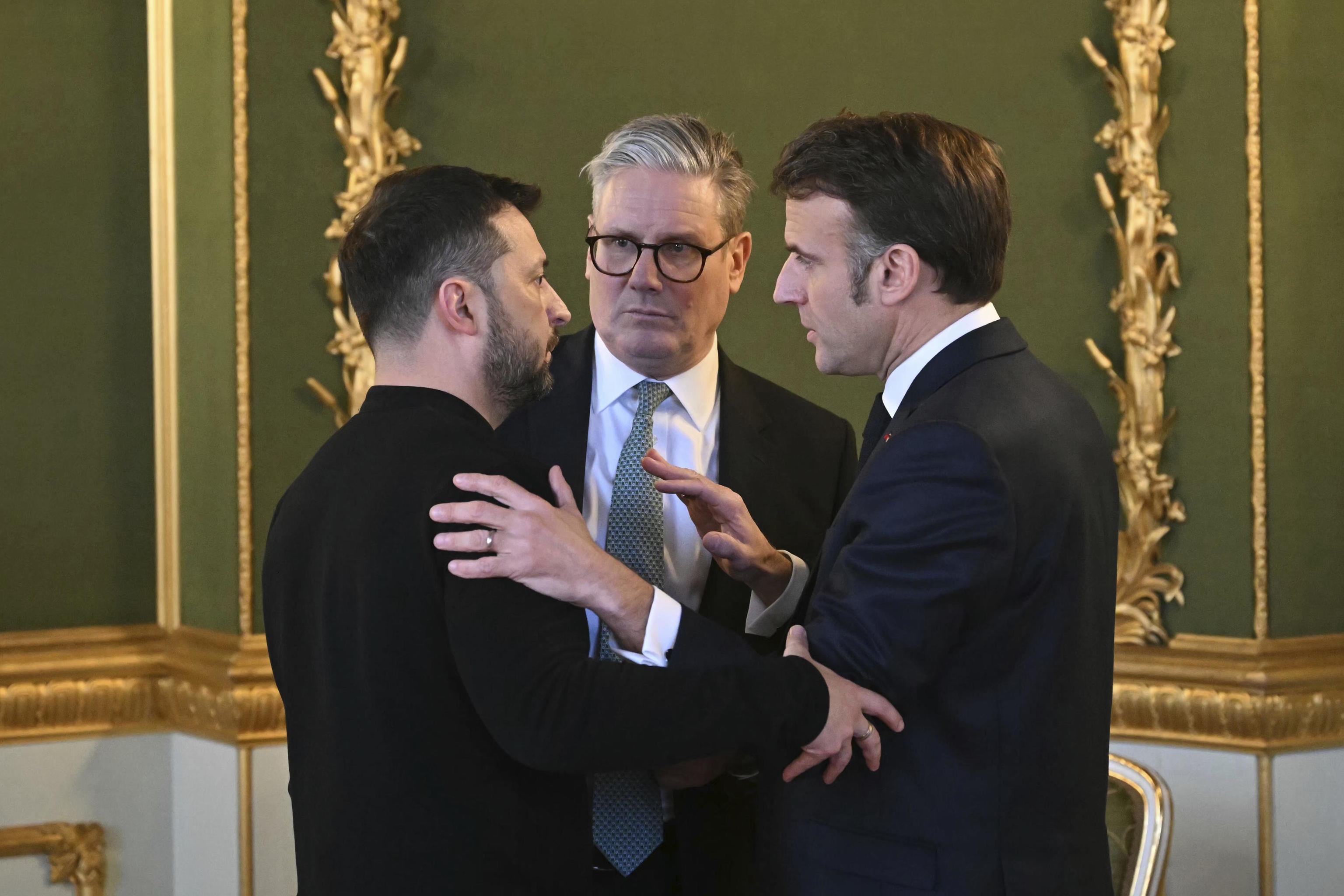 Starmer, alongside Macron and Zelenski, at a recent summit in London.