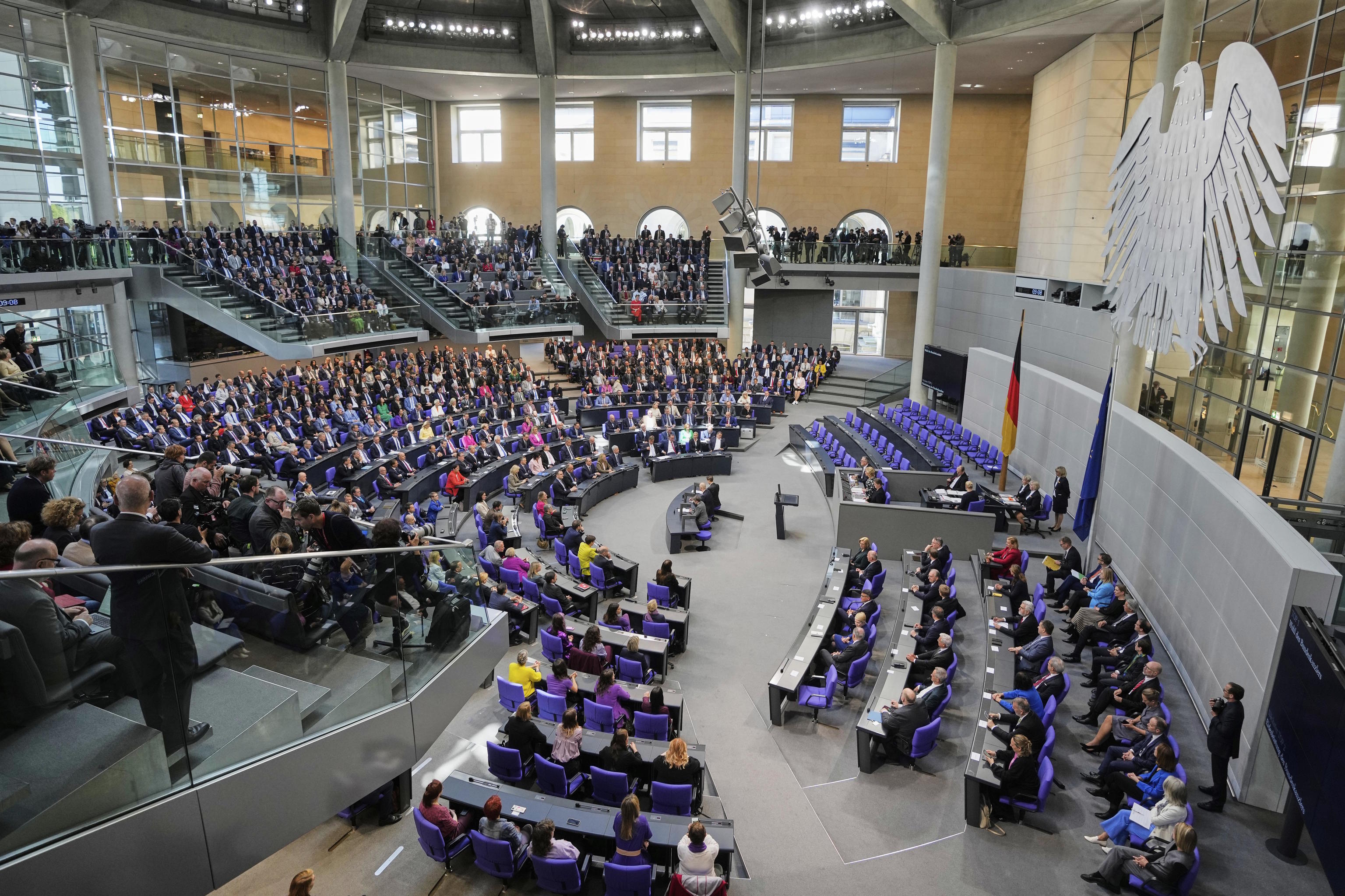 A group of parliamentarians in the Bundestag this Tuesday.