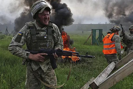 Training of Ukrainian troops in Zaporiyia.