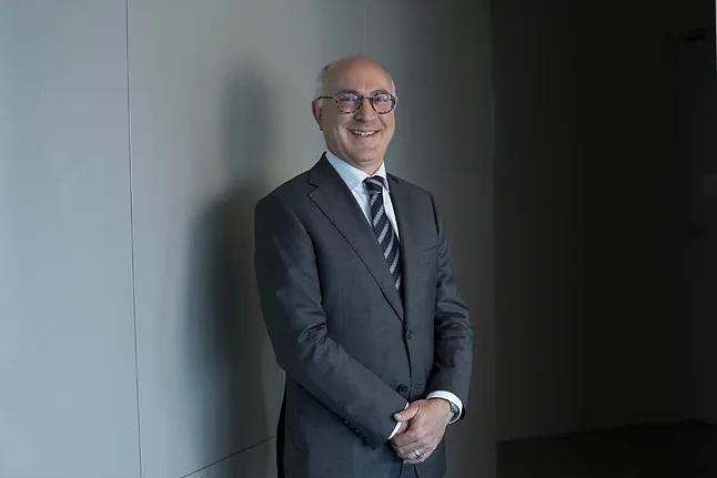 The Ambassador of Canada in Spain, Jeffrey Marder, at the headquarters of the diplomatic mission.