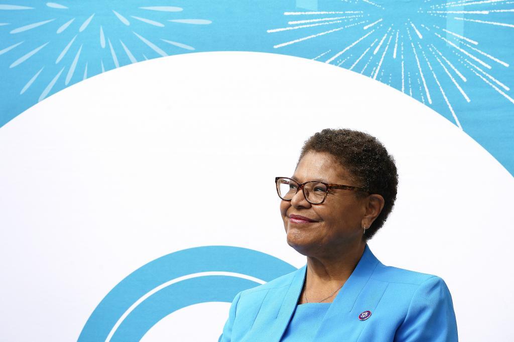 Mayor of Los Angeles, Mayor Karen.