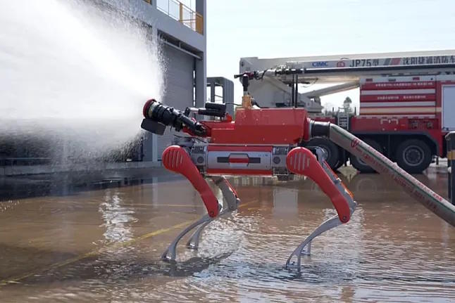 The X30 robot in firefighting operations.