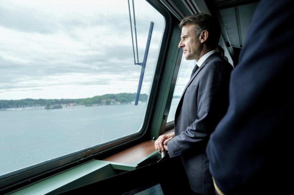French President Macron on board the French frigate "Normandie".