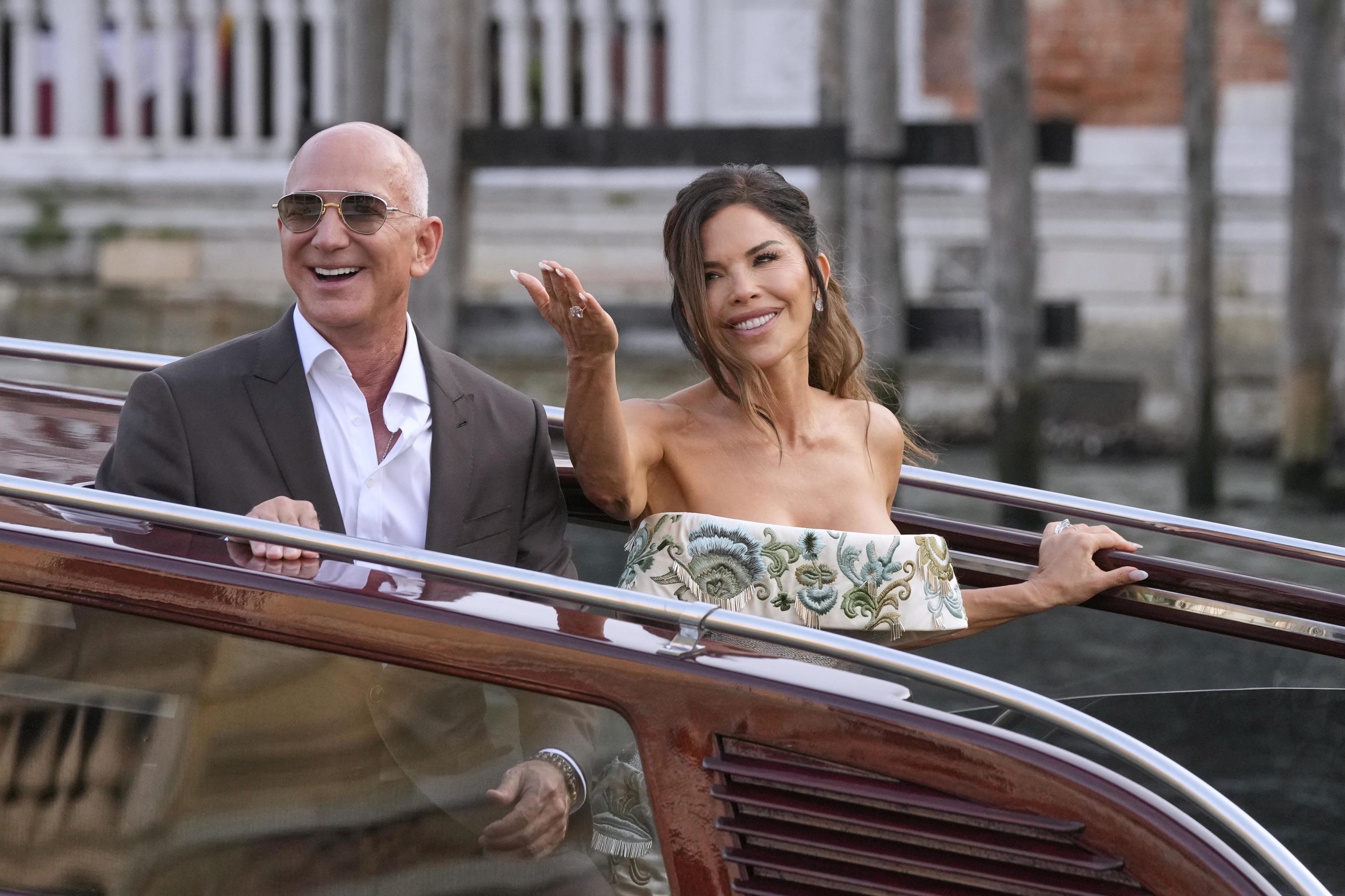 Lauren Sanchez, future wife of Jeff Bezos.