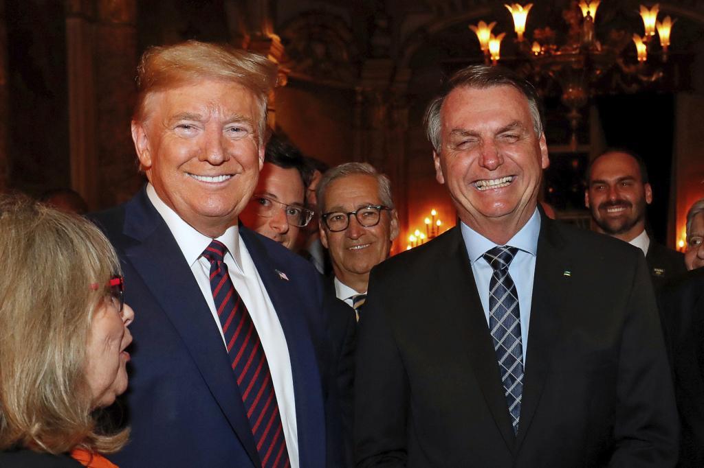 Jair Bolsonaro, right, and Donald Trump.