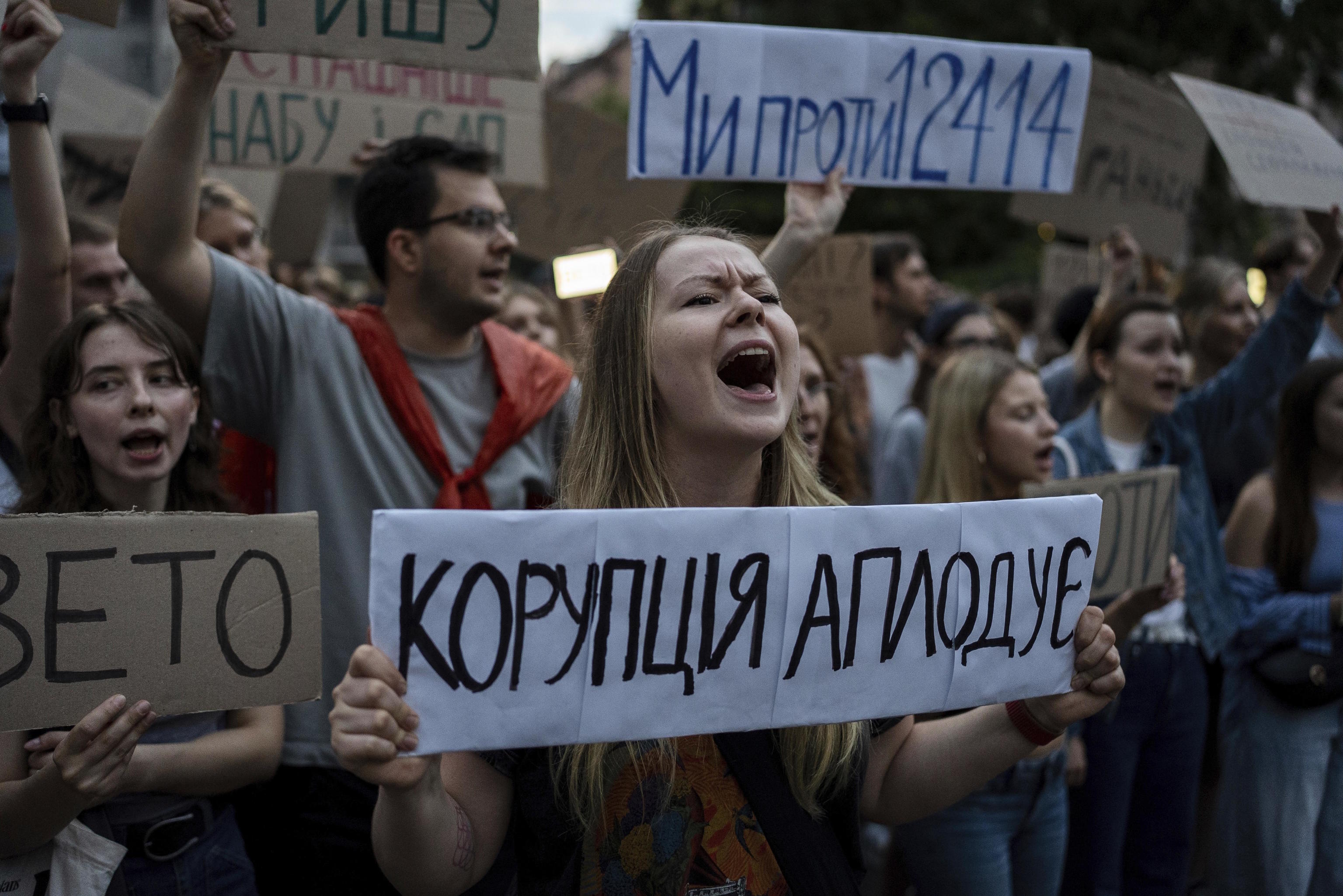 Ukrainians gathered in Kiev in protest against the new anti-corruption legislation.