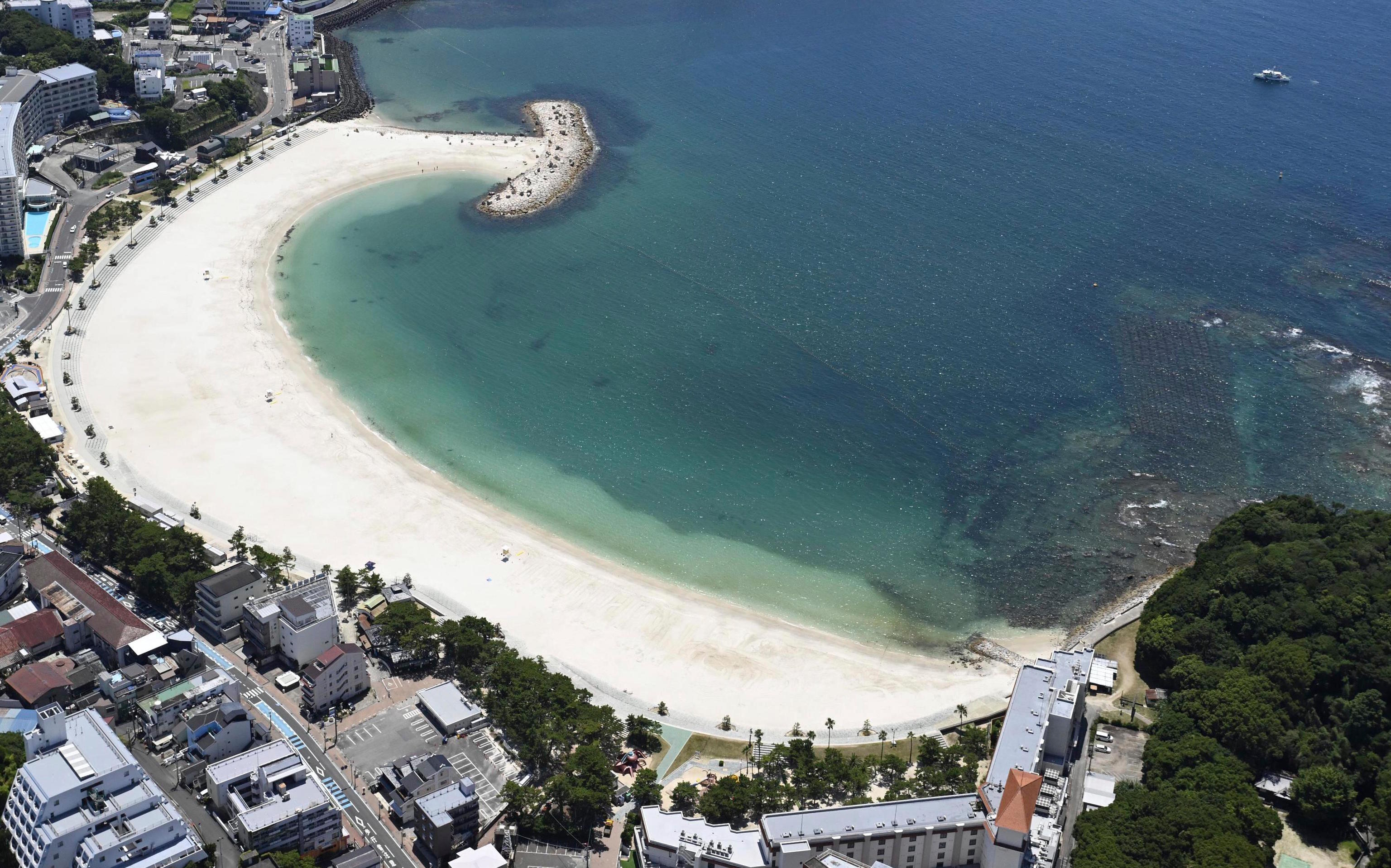 Empty beach in Shirahama, western Japan after beachgoers evacuated.