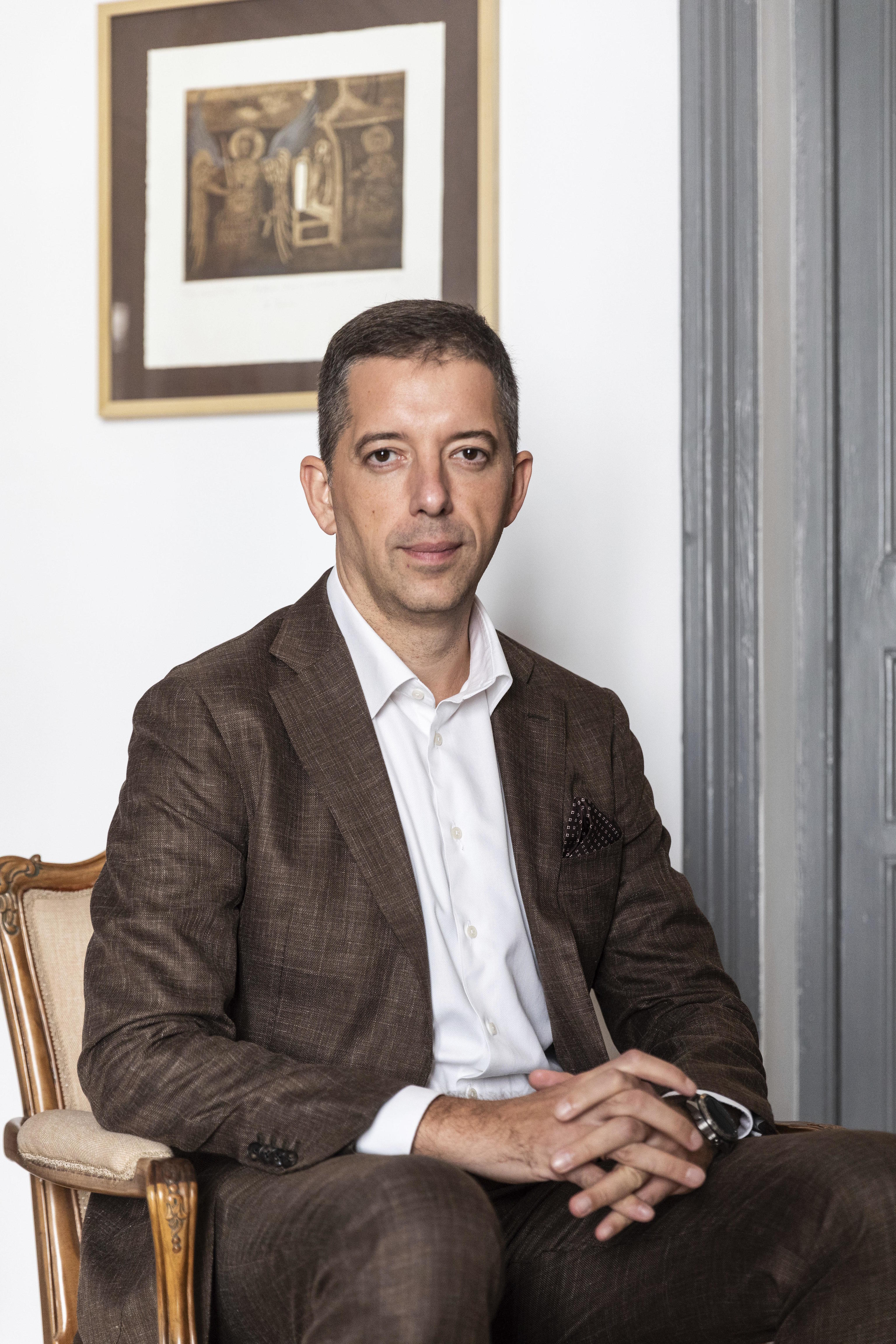 Serbian Minister of Foreign Affairs, Marko Duric, at the embassy of his country in Madrid.
