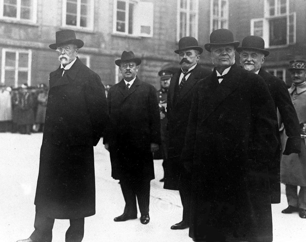 President of Czechoslovakia Tomas Masaryk, left, and Prime Minister Antonin Svehla, right, in Prague, Nov. 1927.