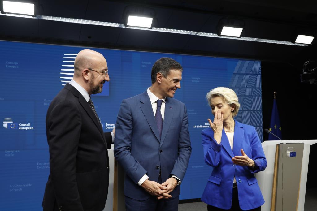 European Council President Charles Michel, Spain's Prime Minister Pedro Sanchez and European Commission President Ursula von der Leyen