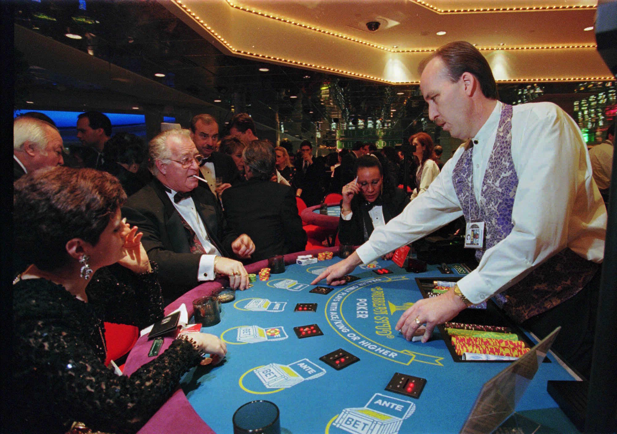 People playing poker at the Niagara Casino in Niagara Falls.