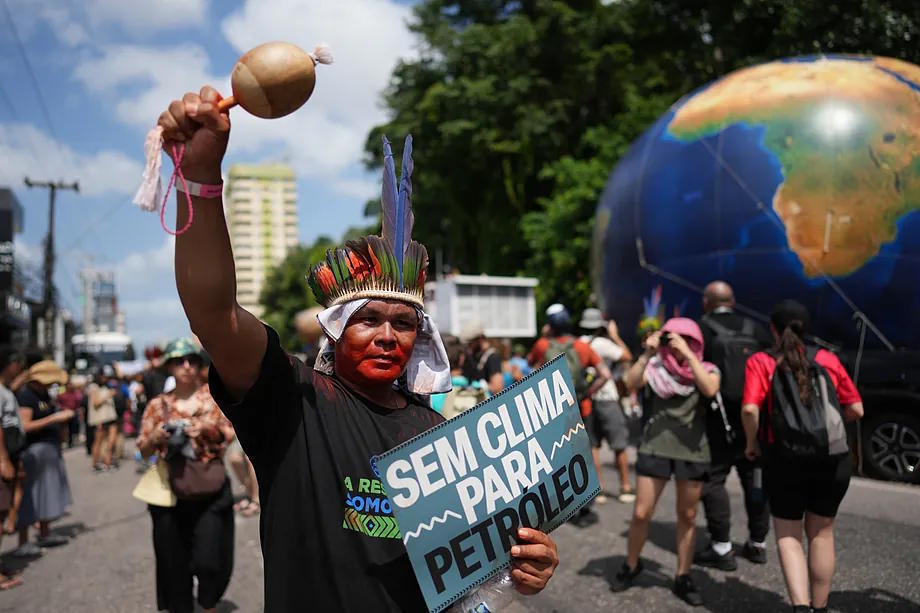 Indigenous activists, on Monday, at a demonstration at the Belm Climate Summit