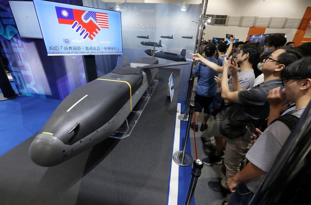 A low-cost autonomous cruise missile Barracuda 500, jointly manufactured by U.S Anduril and Taiwan''s National Chung-Shan Institute of Science and Technology
