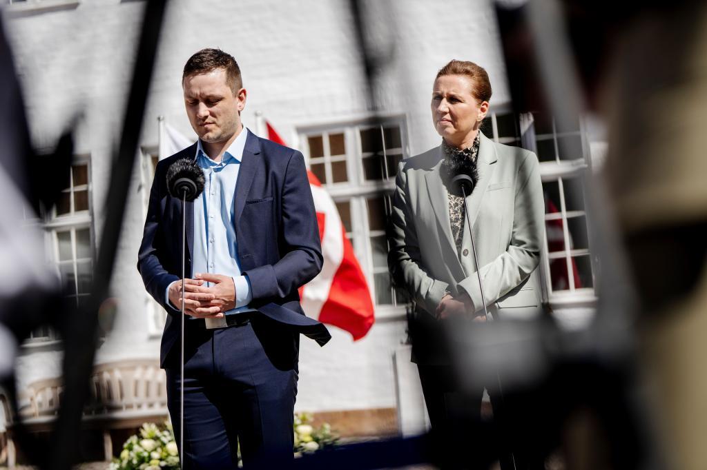 Denmark's Prime Minister Mette Frederiksen, right, and Greenland's Prime Minister Jens-Frederik Nielsen