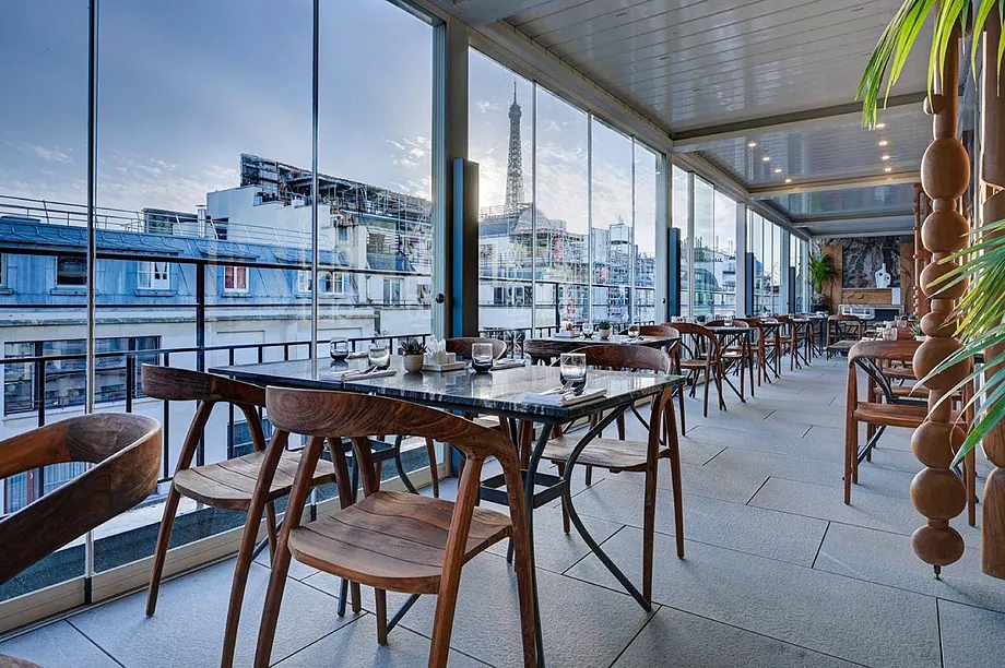 The One Alma Paris, located in the prestigious 7th arrondissement of the French capital, just a few minutes from the Eiffel Tower.